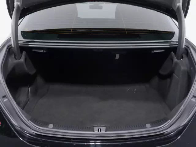 Mercedes-Benz E-Класс 2016