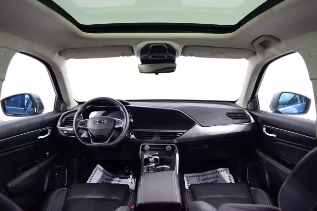 Geely Tugella 2021