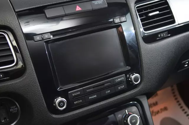 Volkswagen Touareg 2011