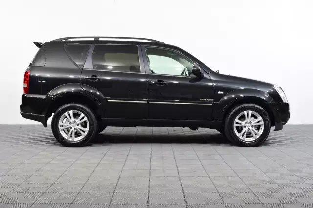 SsangYong Rexton 2011