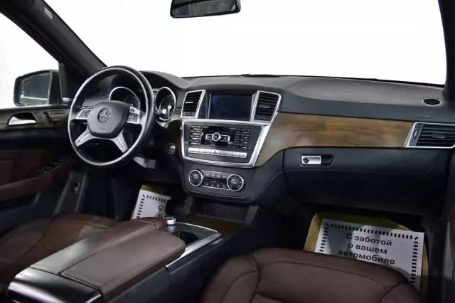 Mercedes-Benz M-Класс 2014