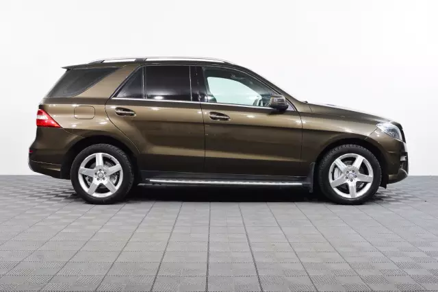 Mercedes-Benz M-Класс 2014