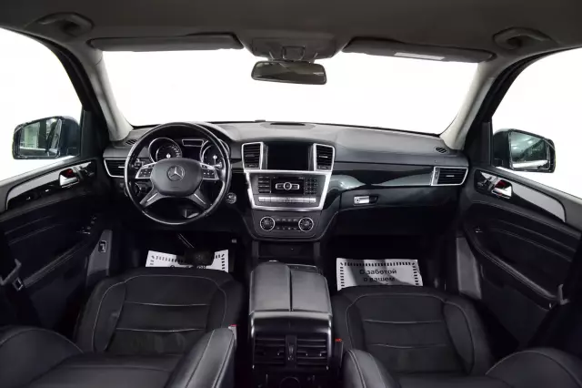 Mercedes-Benz M-Класс 2014