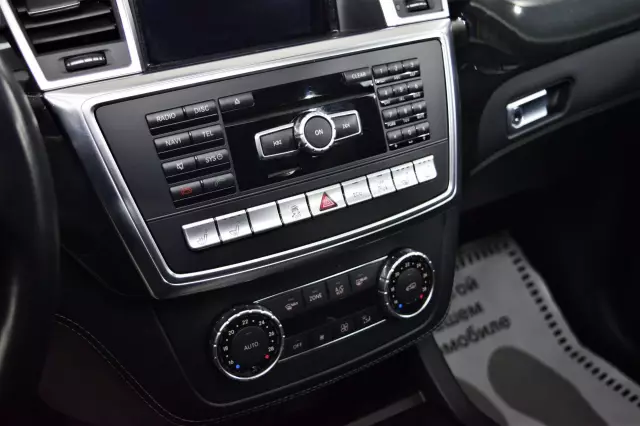 Mercedes-Benz M-Класс 2014