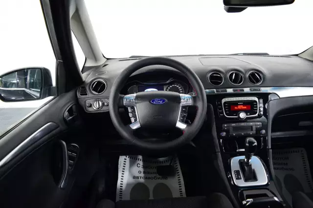 Ford S-Max 2010