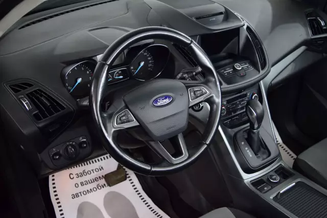 Ford Kuga 2016