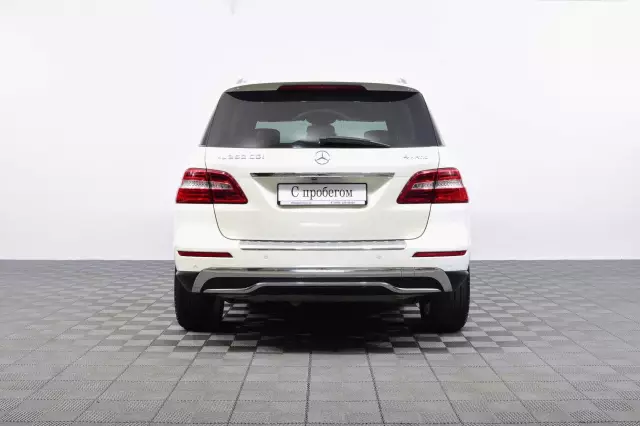 Mercedes-Benz M-Класс 2012
