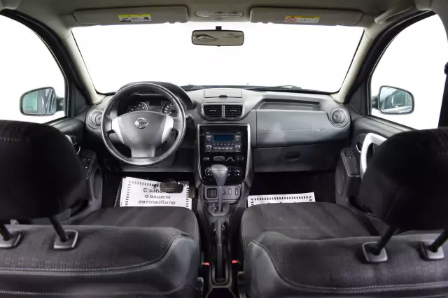 Nissan Terrano 2015