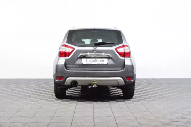 Nissan Terrano 2015