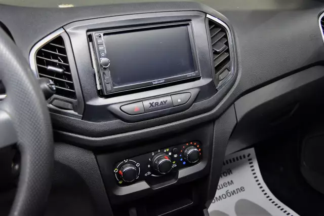 LADA XRAY 2019