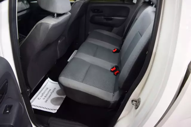 Volkswagen Amarok 2012