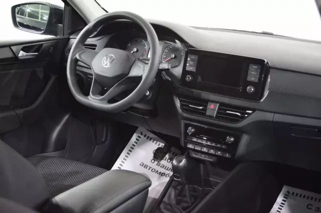 Volkswagen Polo 2021