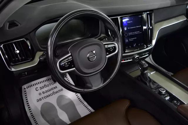 Volvo S60 2019