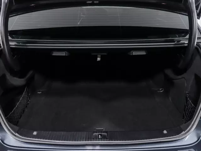 Mercedes-Benz E-Класс 2013