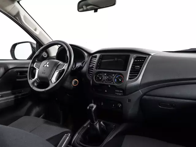 Mitsubishi L200 2019