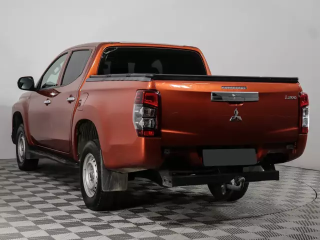 Mitsubishi L200 2019