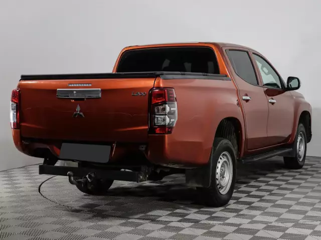 Mitsubishi L200 2019
