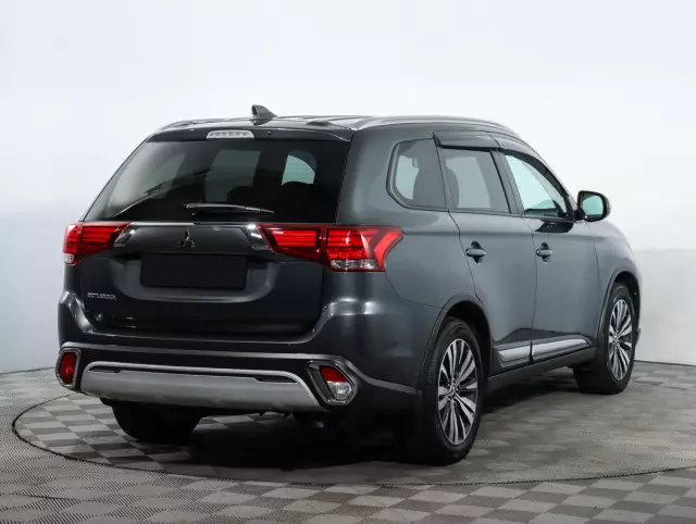 Mitsubishi Outlander 2019