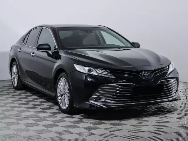 Toyota Camry 2020