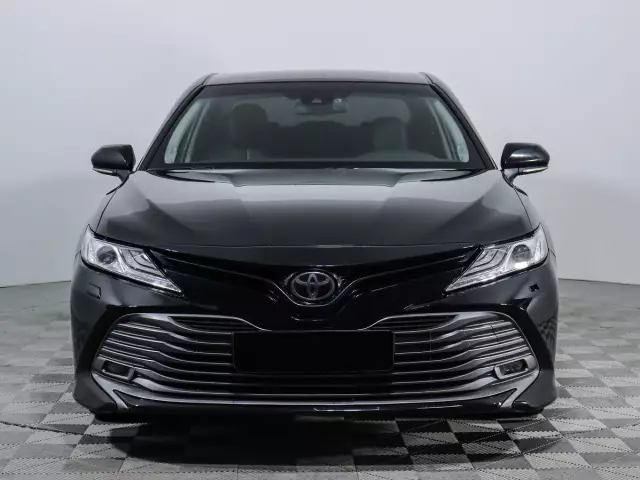Toyota Camry 2020