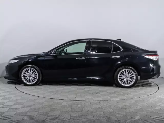 Toyota Camry 2020