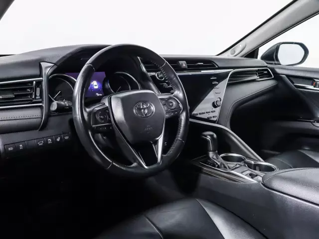 Toyota Camry 2020