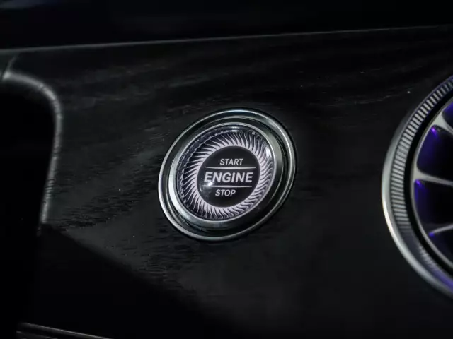 Mercedes-Benz E-Класс 2019