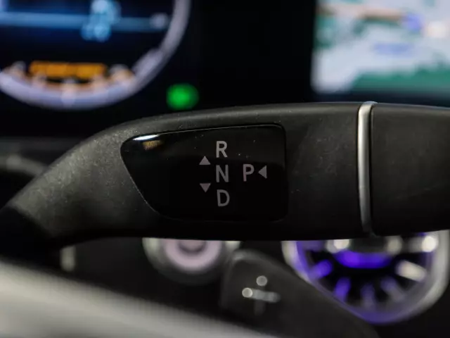 Mercedes-Benz E-Класс 2019