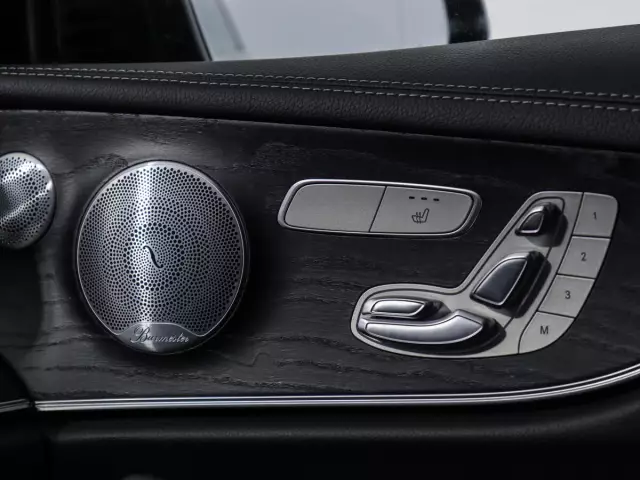 Mercedes-Benz E-Класс 2019