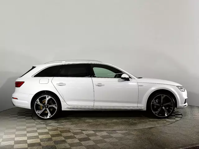 Audi A4 allroad 2016