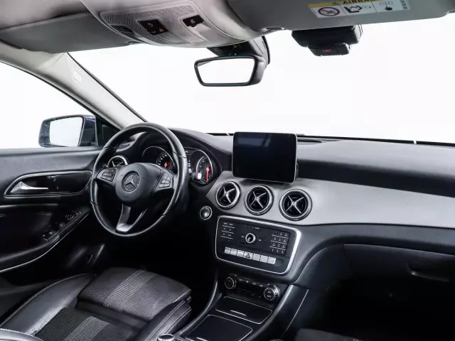 Mercedes-Benz CLA-Класс 2018
