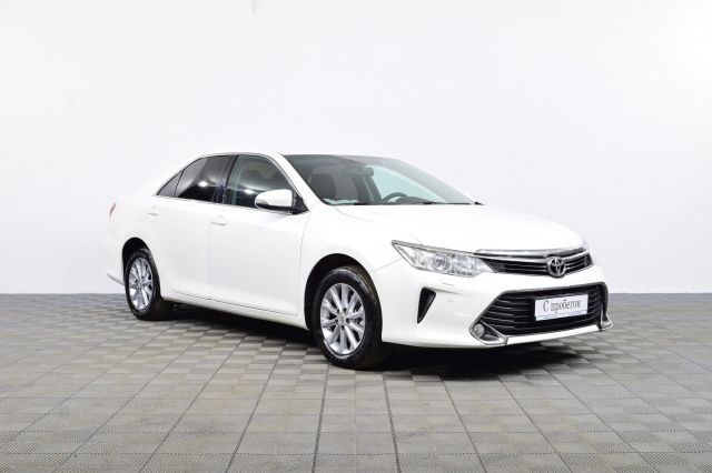 Toyota Camry 2015