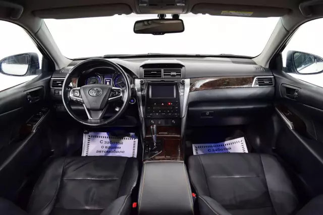 Toyota Camry 2015