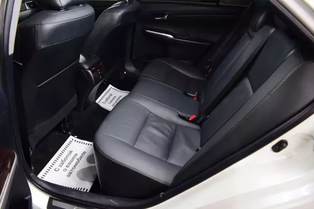 Toyota Camry 2015