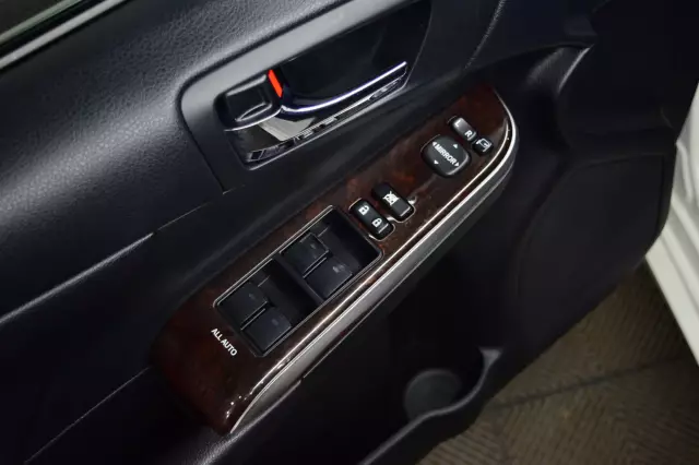 Toyota Camry 2015