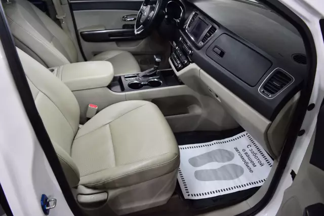 Kia Carnival 2018