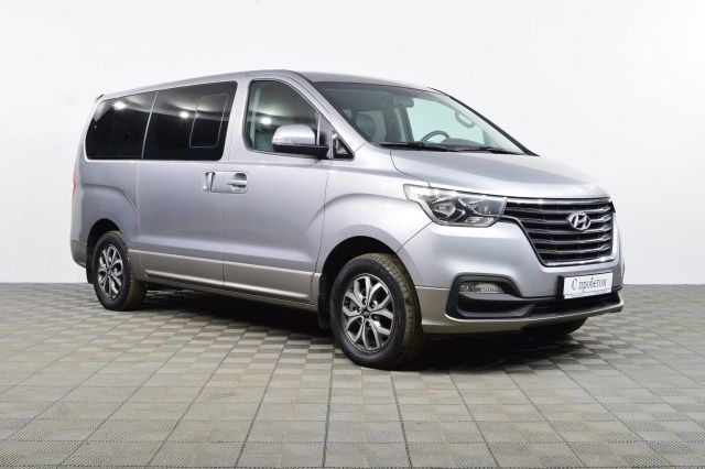 Hyundai Grand Starex 2018