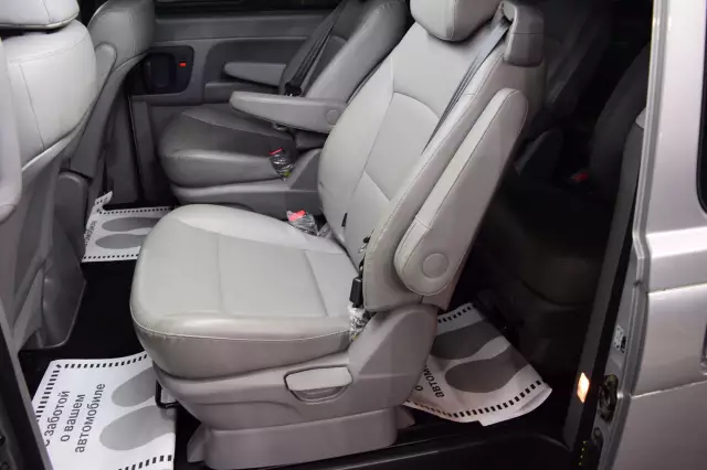 Hyundai Grand Starex 2018