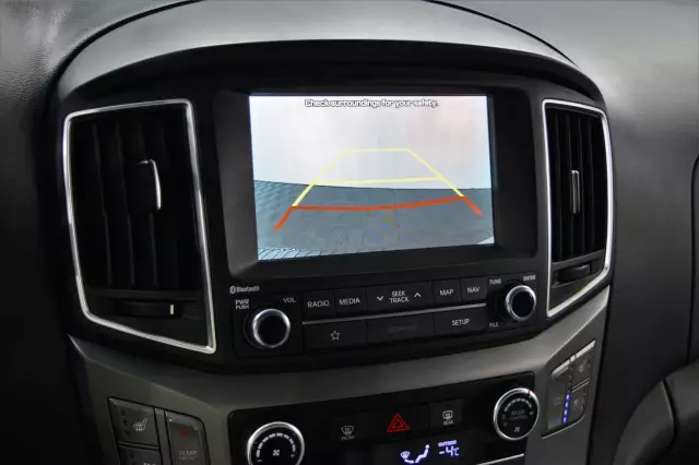 Hyundai Grand Starex 2018