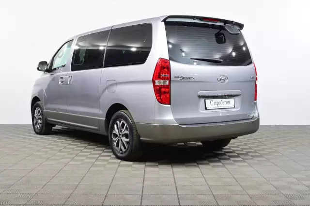 Hyundai Grand Starex 2018