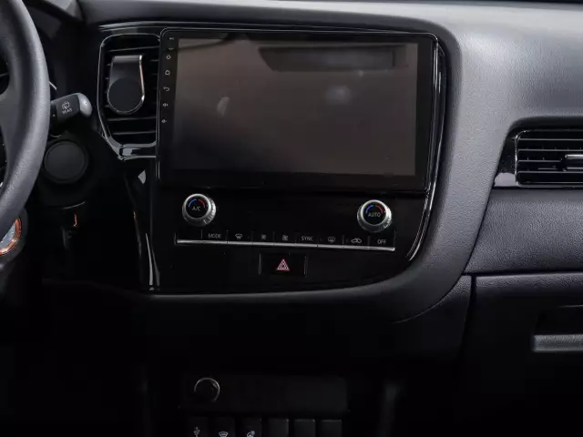 Mitsubishi Outlander 2021