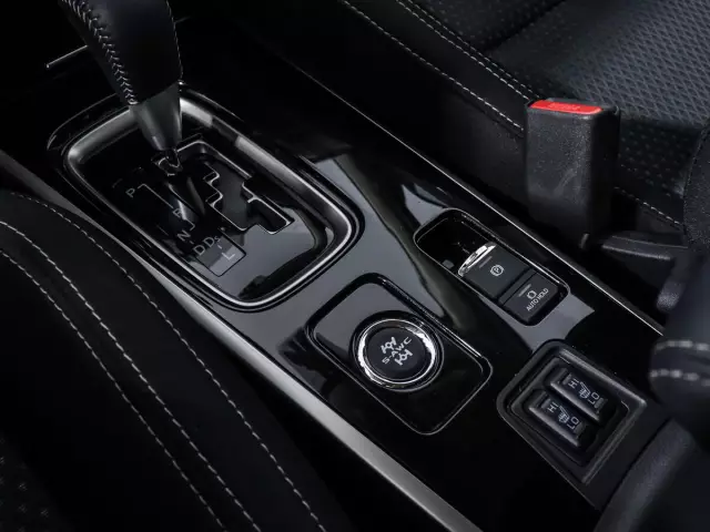 Mitsubishi Outlander 2021