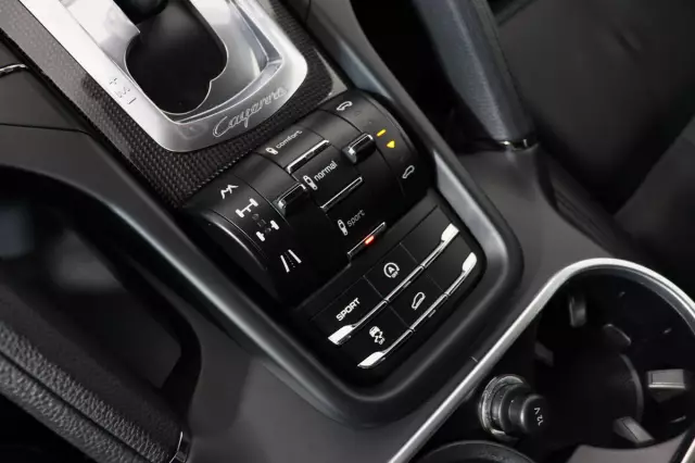 Porsche Cayenne 2012