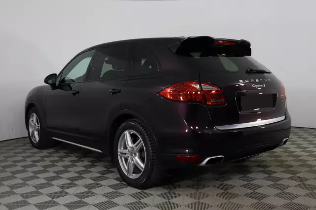 Porsche Cayenne 2012