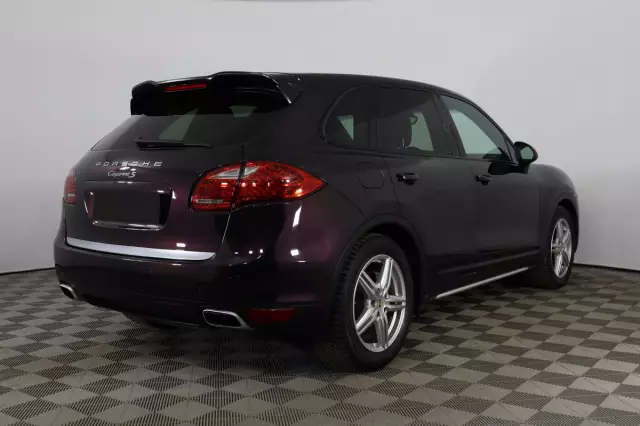 Porsche Cayenne 2012