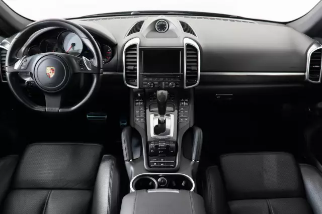 Porsche Cayenne 2012