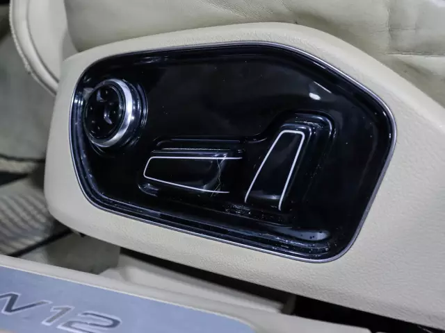 Audi A8 2011