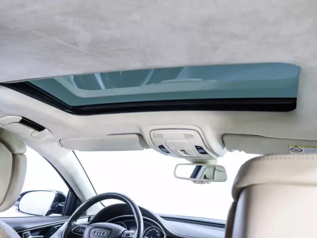 Audi A8 2011