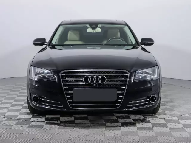 Audi A8 2011