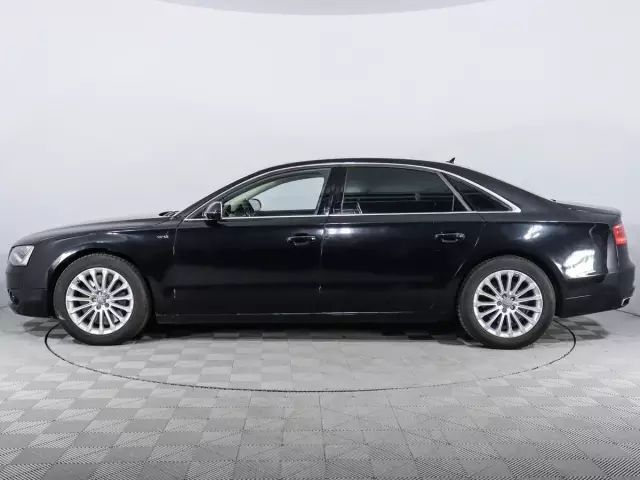 Audi A8 2011